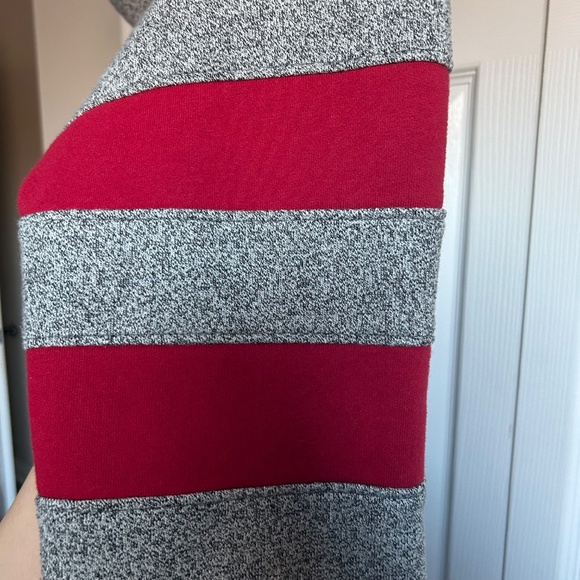 Roots Cabin Hoodie - Picture 3 of 5